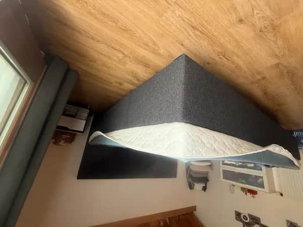 Gelbett reinigen und pflegen: So bleibt das Material langlebig und hygienisch