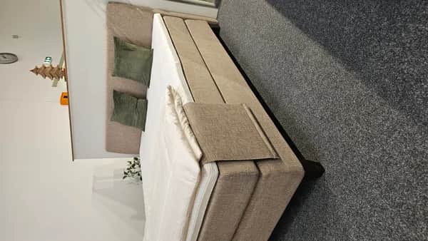 Massgeschneidertes Boxspringbett in St. Gallen bestellen